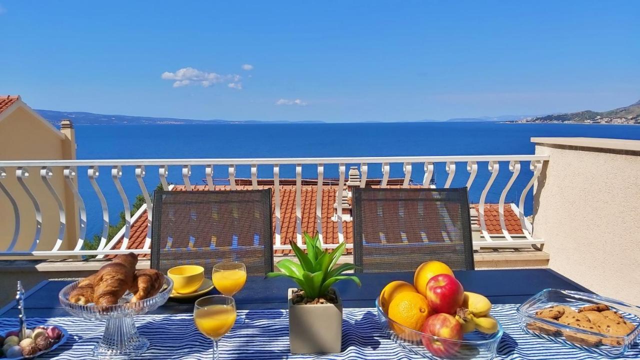Apartment Roscic Omis Exterior photo